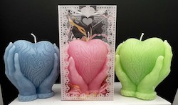 SUE'S CANDLES: SJ - HEART IN HAND CANDLE - ASSORTED COLOURS - PACKAGED - SJ-HH**