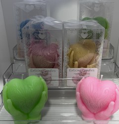 SCENTED ORNAMENTAL CANDLES: SJ - HEART IN HAND CANDLE - ASSORTED COLOURS - PACKAGED - SJ-HH**